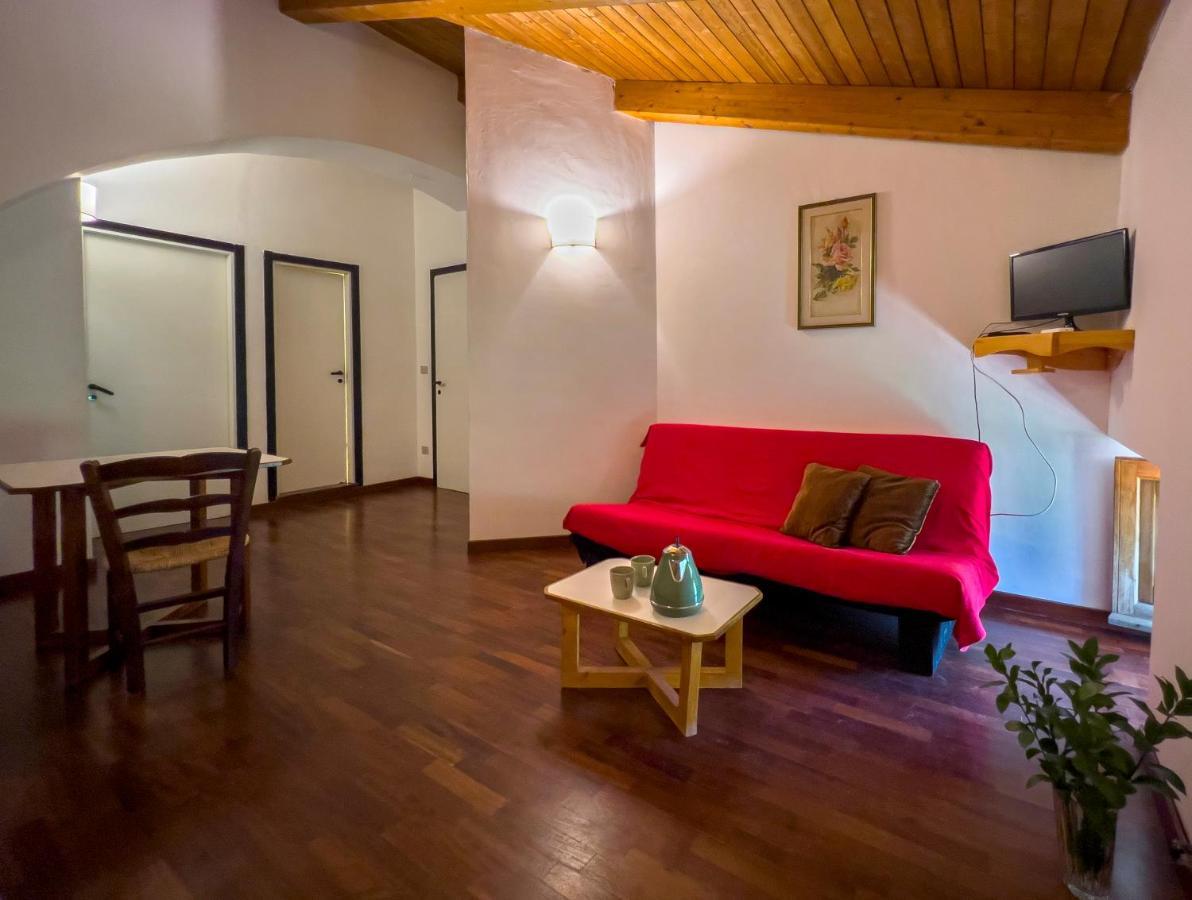 Agriturismo Feudo Tudia Landro Buitenkant foto